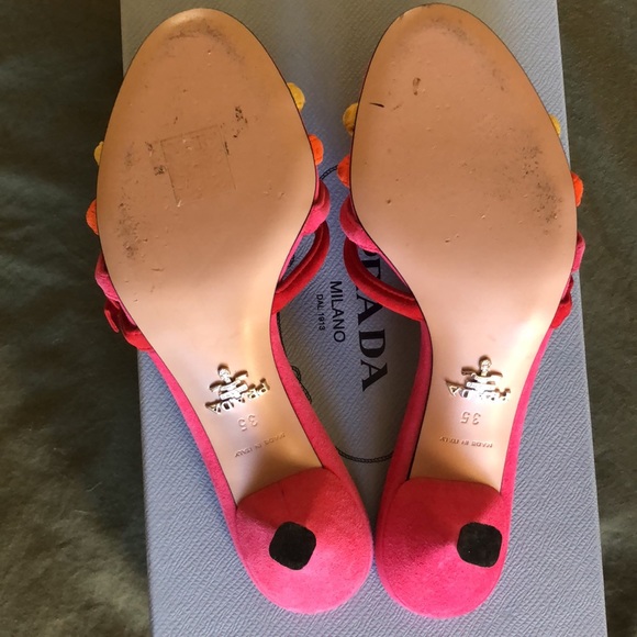 Prada kitten heels - Picture 5 of 5